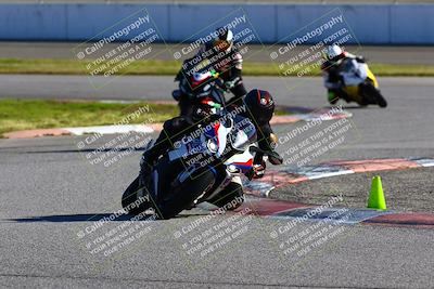 media/Jan-21-2023-Fastrack Riders (Sat) [[fcf3f88a30]]/Level 4/Session 6 Turn 13/